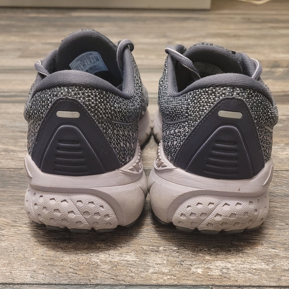 Brooks Adrenaline 21 Sneakers - Picture 5 of 8